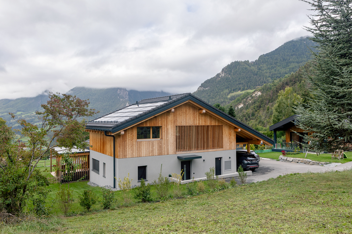 construction villa à Vollèges en bois et crépis
